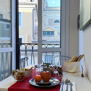 Couette-café Ntb, Rome